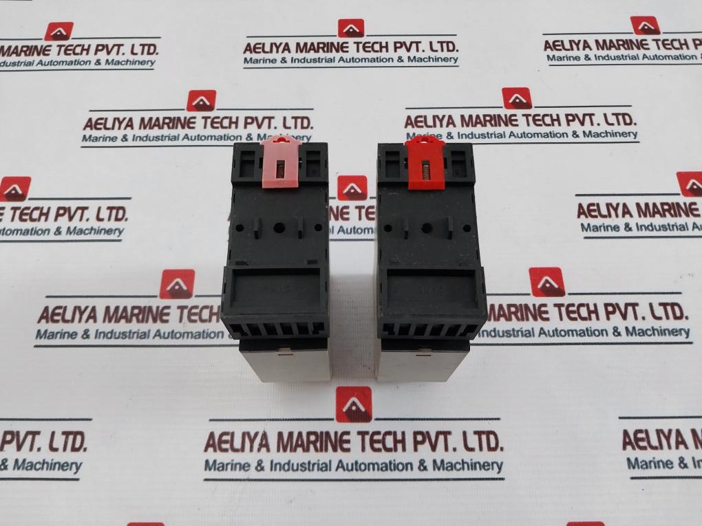 Carlo Gavazzi Pua01Cb23500V Voltage And Current Relay With Ruzc3M Base