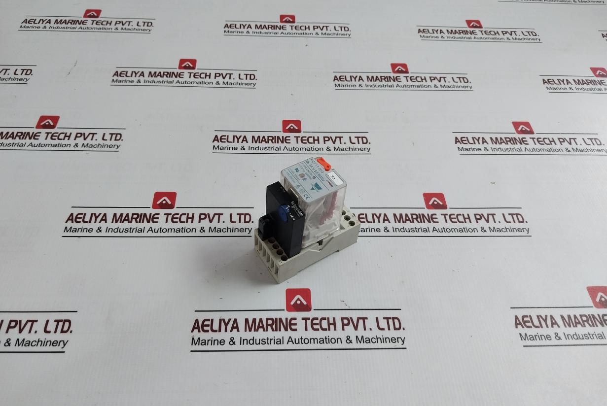 Carlo Gavazzi Rcp11003 Industrial Electromechanical Relay With Base 0.8 Nm