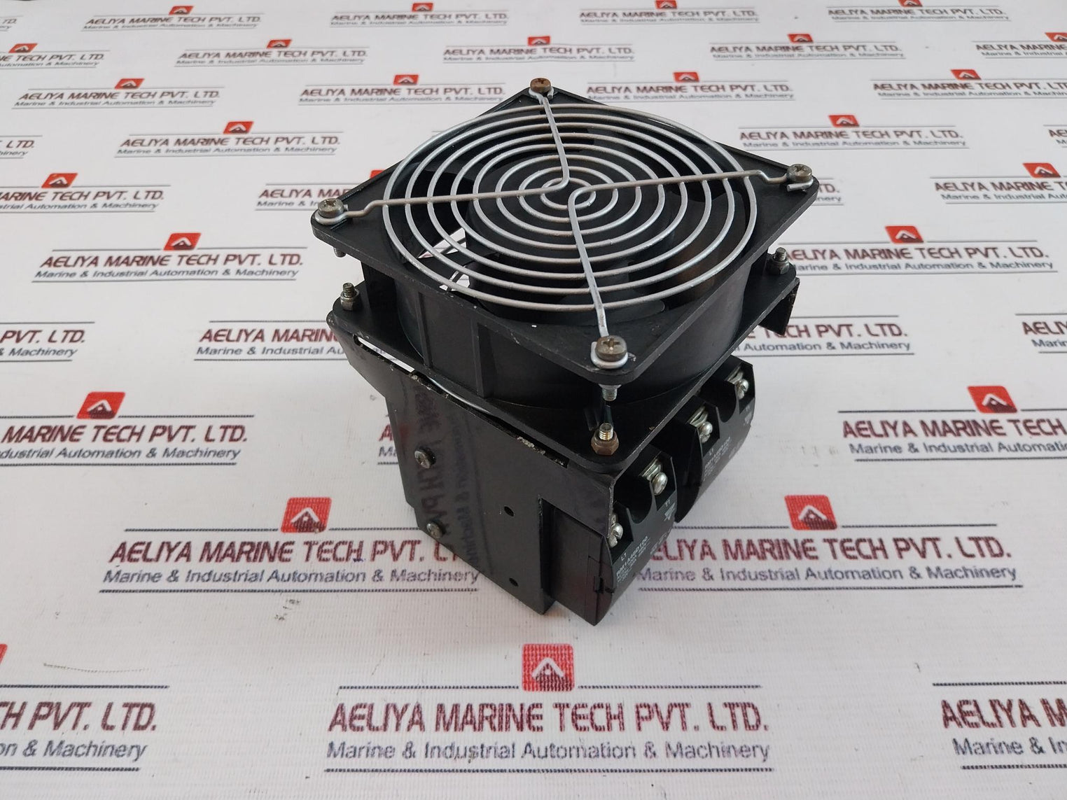 Carlo Gavazzi RM1A48D100 Solid State Relay and Cooling Fan Assembly