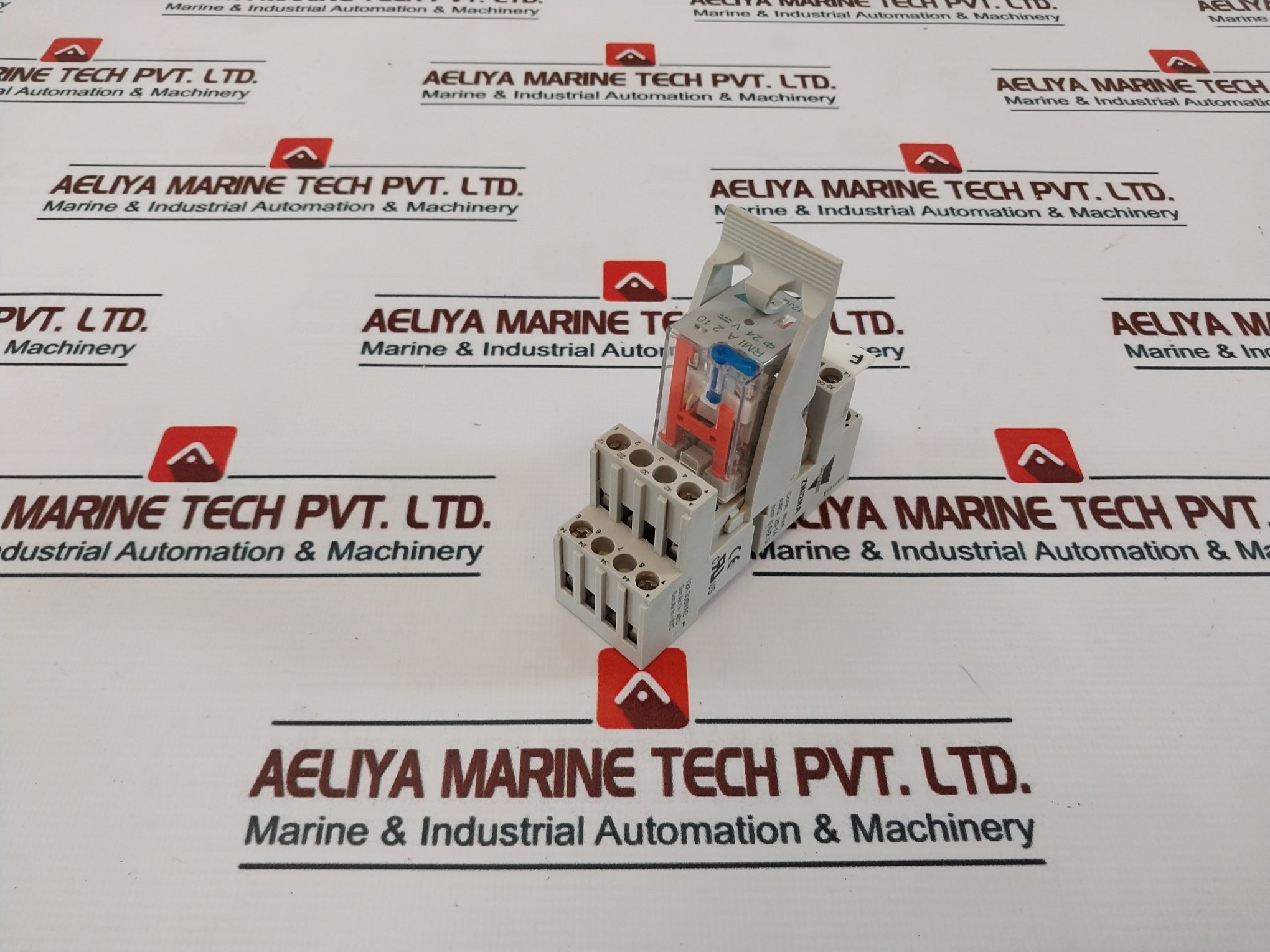 Carlo Gavazzi RMI A 2 10 Industrial Relay with ZMI2NA Socket