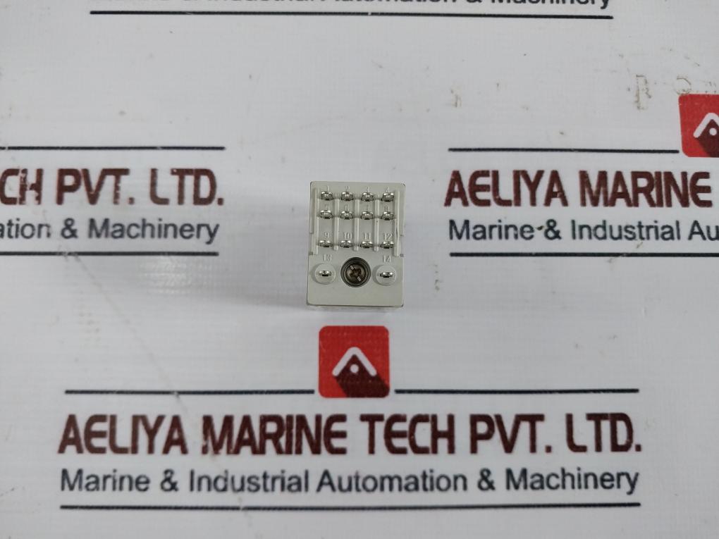 Carlo Gavazzi RMI A 4 5 Relay With Socket 24VDC