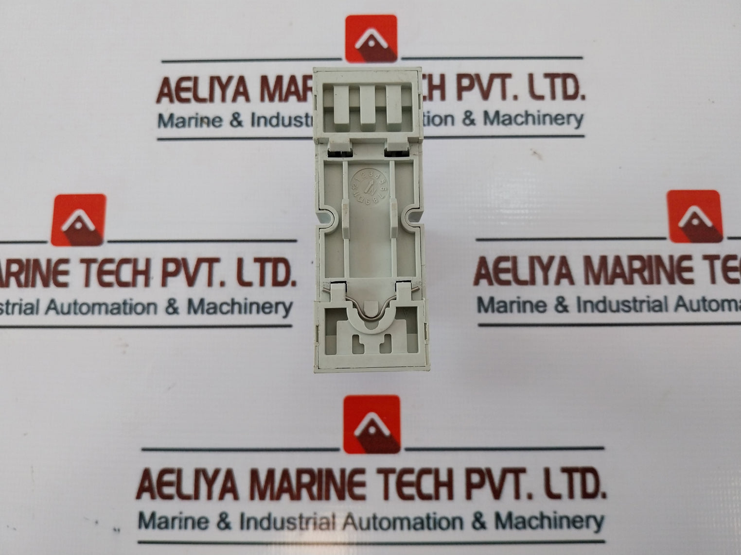 Carlo Gavazzi Rmi A 4 5 Relay With Zmi4Na Base