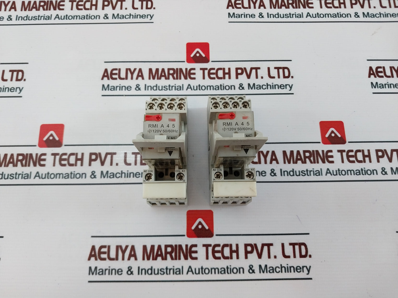 Carlo Gavazzi Rmi A 4 5 Relay With Zmi4Na Socket 10A 300Vac