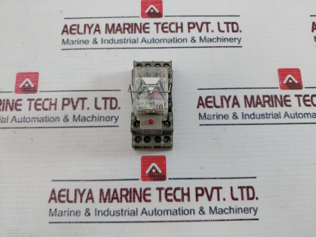 Carlo Gavazzi RMIA0045024DC Relay with Socket Z376.02