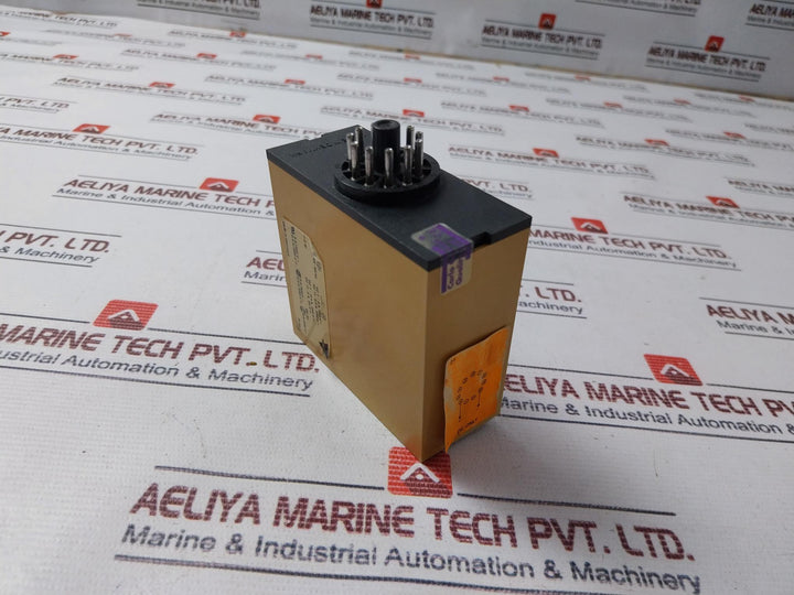Carlo Gavazzi S 112 166 724 Interval Timer External Start 8A, 250V