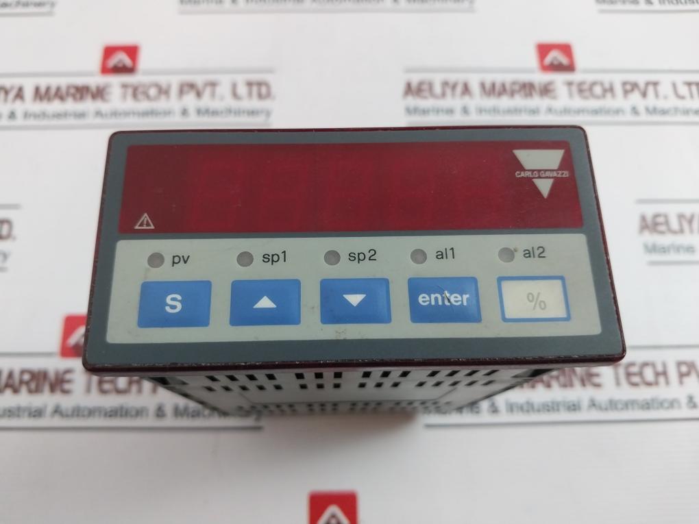 Carlo Gavazzi Sdc45 Digital Temperature Controller Input 2000 Ohm