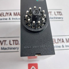 Carlo Gavazzi Sj 135 724 Voltage Level Relay