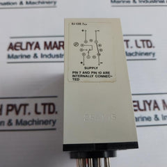 Carlo Gavazzi Sj 135 724 Voltage Level Relay