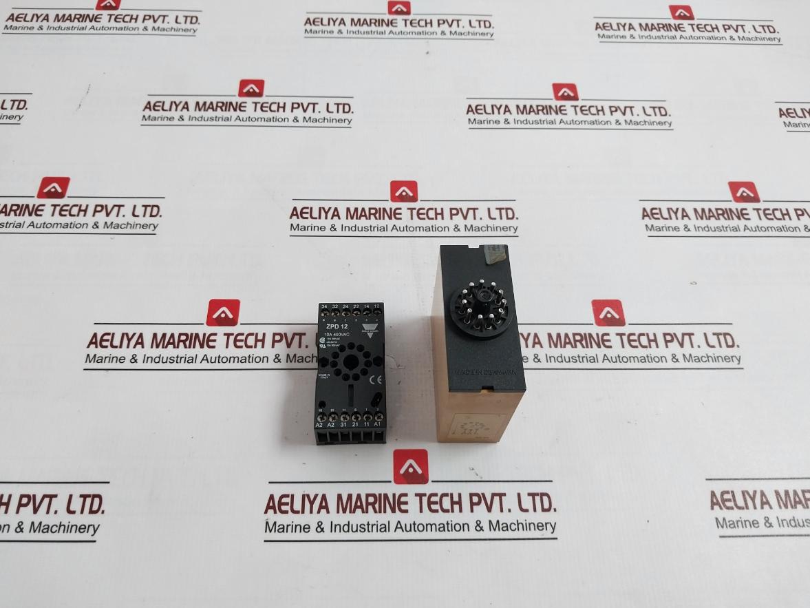Carlo Gavazzi Sm 170 440 3-phase Sequence Voltage Relay With Base 260–440 Vac