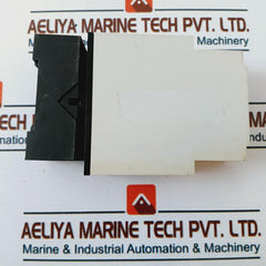 Carlo Gavazzi Pua01Cb23500V Voltage & Current Relay W/ Base 50/60Hz