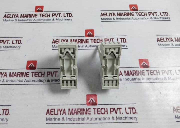 Carlo Gavazzi ZMI 15/4N Solid State Feme Relay Socket