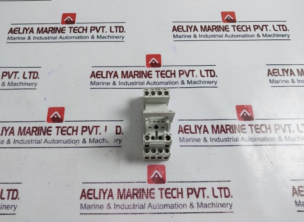 Carlo Gavazzi ZMI 15/4N Solid State Feme Relay Socket