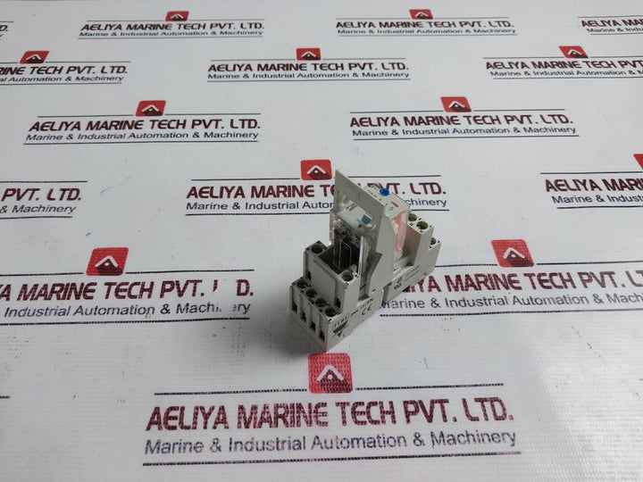 Carlo Gavazzi ZMI 15/4N Solid State Relay With Socket 12A 3000VAC / 10A 300VAC
