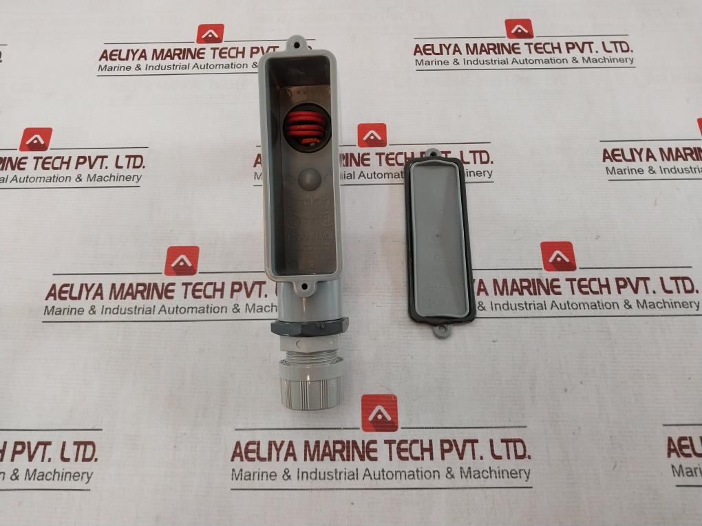 Carlon E-9831-ex/Fx Non-metallic Conduit Body A-256 10153871 A020D 12Mx