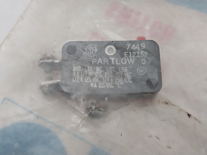 Carrier Transicold 09 00113 Miniature Snap-action Micro Switch