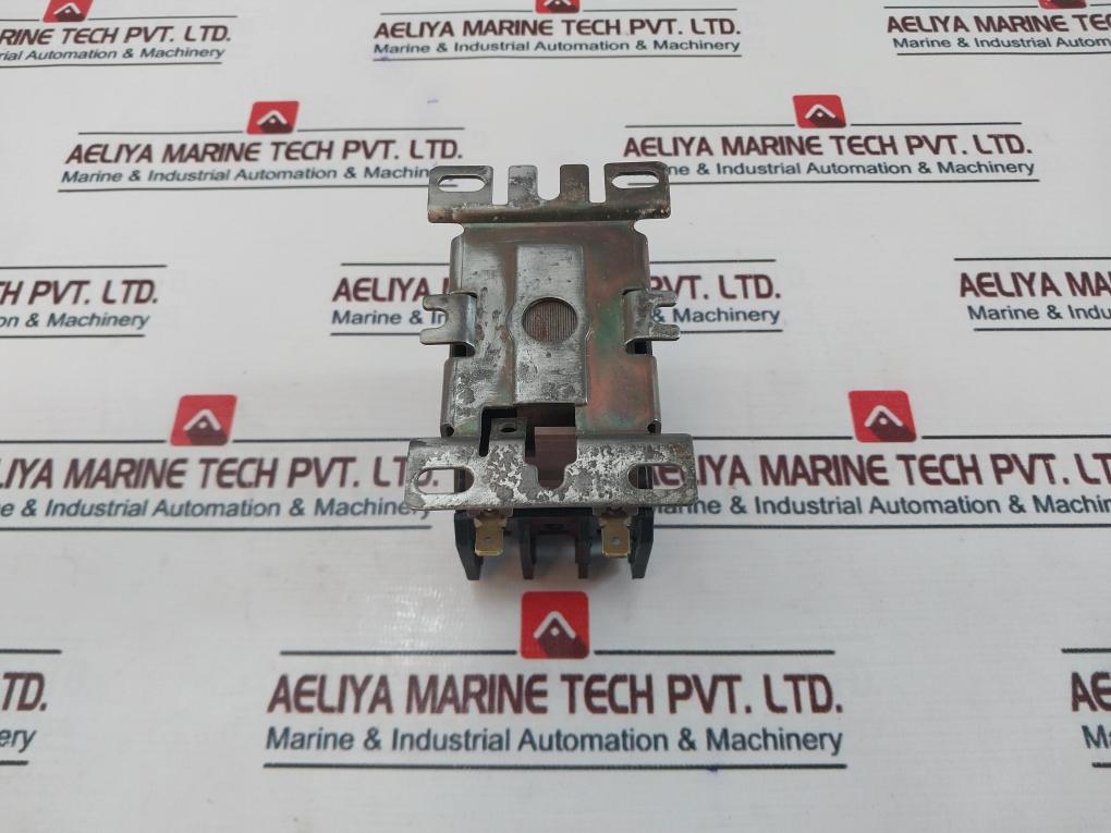 Carrier Transicold 10-00304-33 Contactor 40 Amp 50-60Hz