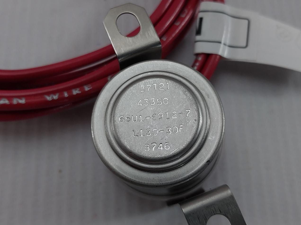 Carrier Transicold 66U1-6912-7 Thermostat Switch 1 Meterc