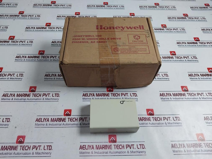 Carroll 51197005-100 8100-9396-02-d Idek Touch Screen Hmi Ctl Box For Honeywell