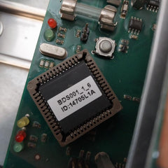 Cavotec Mc-3300 Ex Radio Remote Control Unit 24VDc