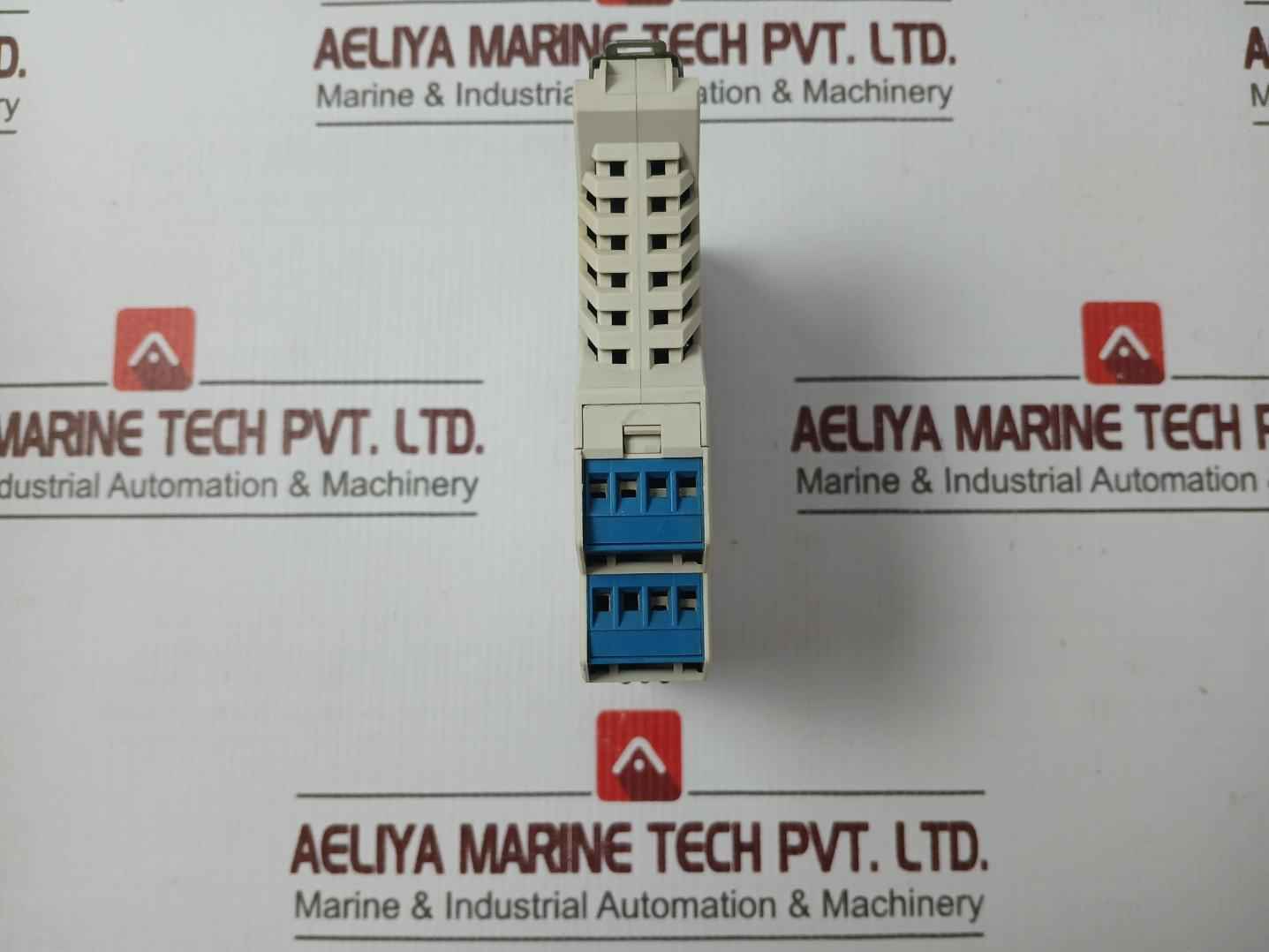 Ceag 2/942 Switch Amplifier Ver Sv2.00 230V Ac/ 1 Va 67Mw Ghg122 3121 D1002