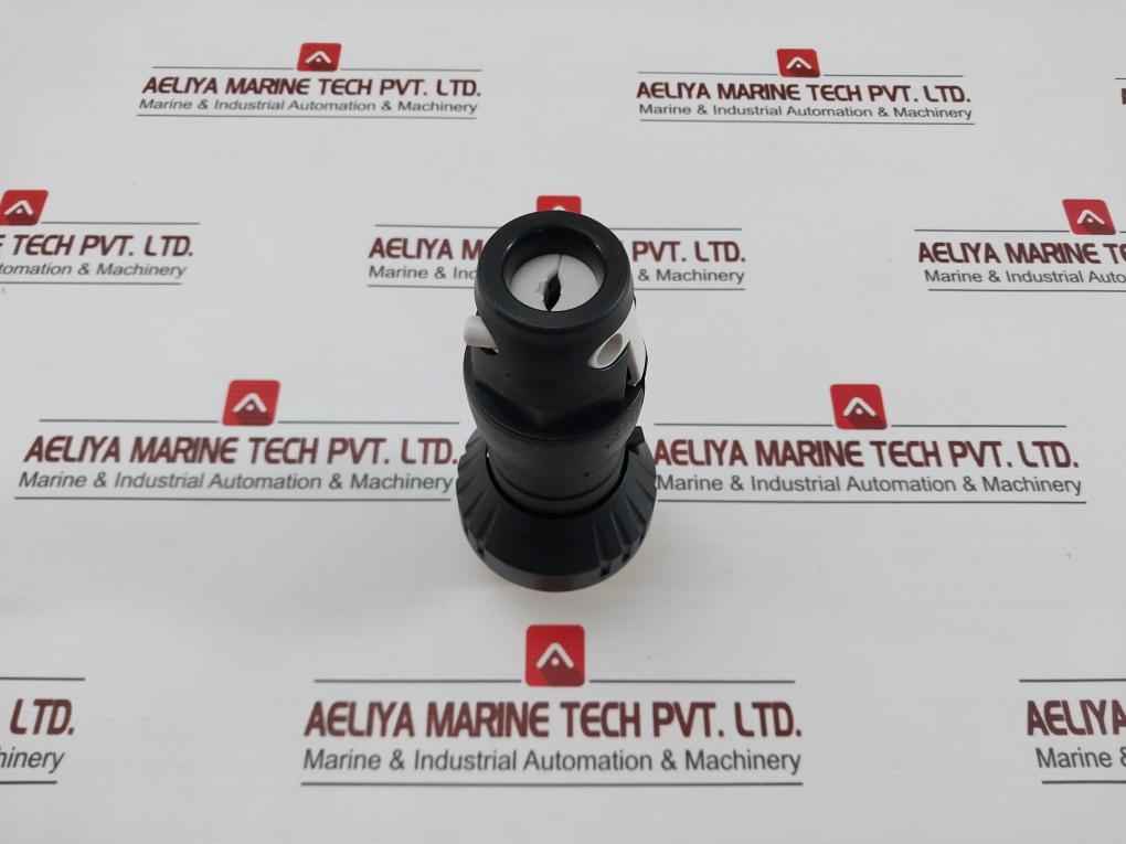 Ceag Ghg5117304R0001 2P+ Power Connector Plug Ip66