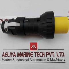 Ceag Ghg5117304R0001 2P+ Power Connector Plug Ip66