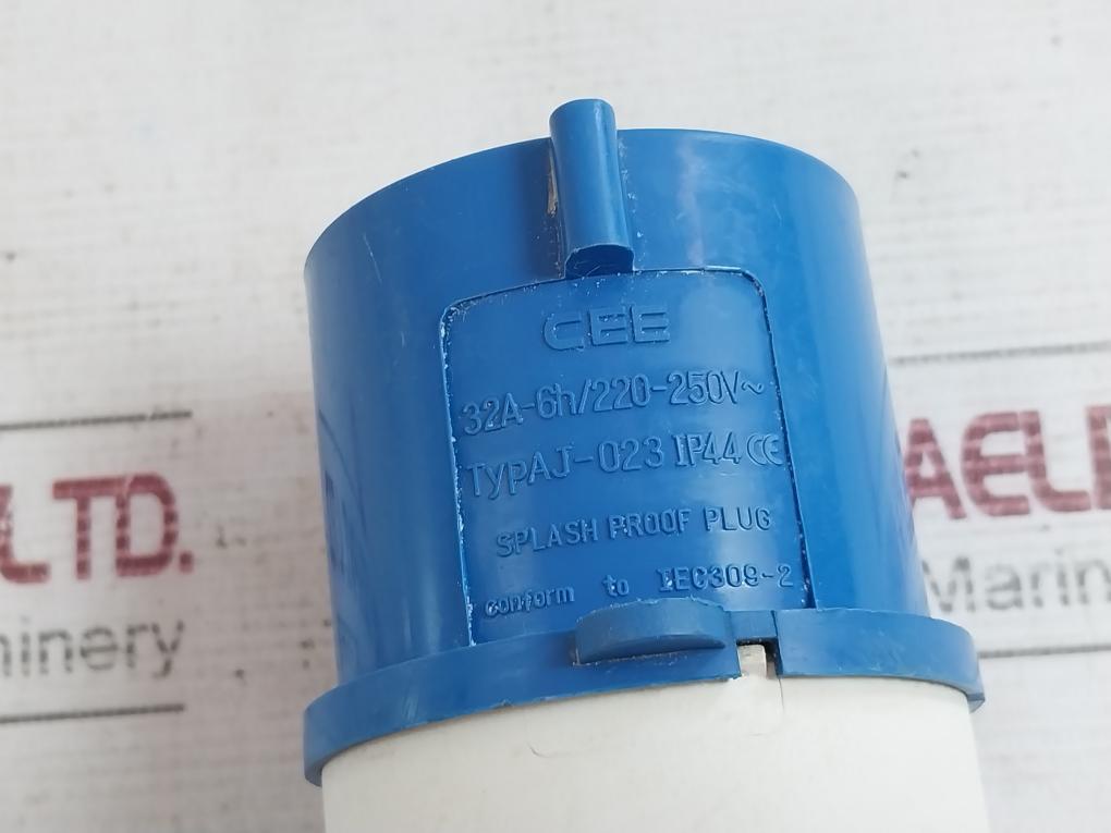 Cee Aj-023 Industrial Splash Proof Plug Ip44 32A-6H/220-250V Iec309-2