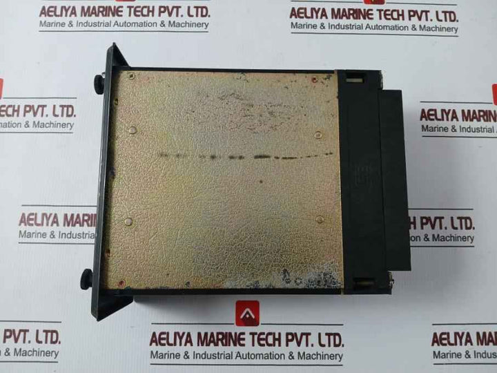Cee Hdg7020 Frequency Relay 110V 63V 60Hz Sch 9887 B