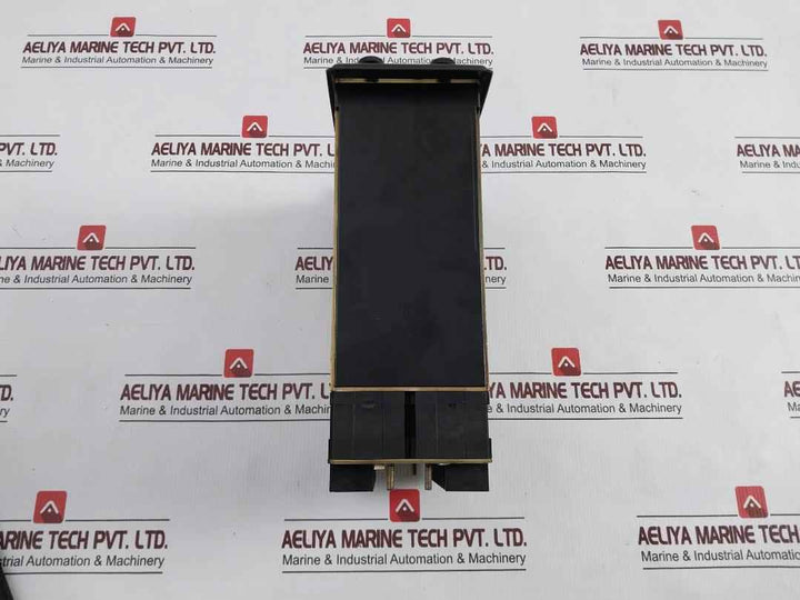 Cee Itt 7610 B/9506 Electrical Protection Relay Cc/Dc 110V 5A 60Hz