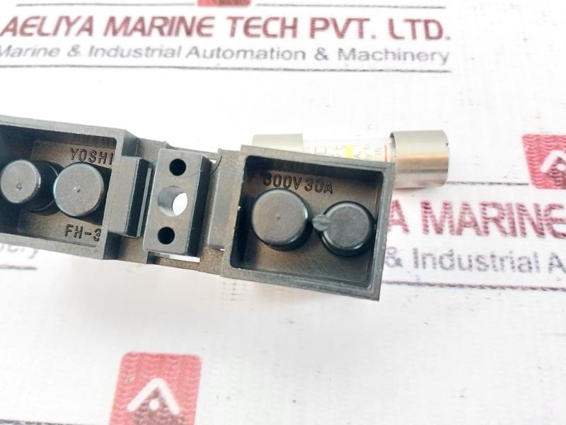 Cello-lite 5A Fuse Block Rc.20Ka.Ff.24 500V Ac 250V Dc