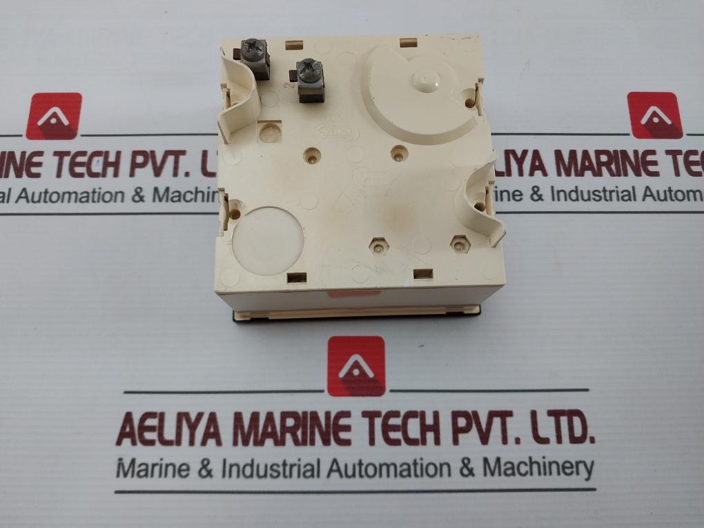 Cewe Iq96 Analog Voltmeter 0-300V