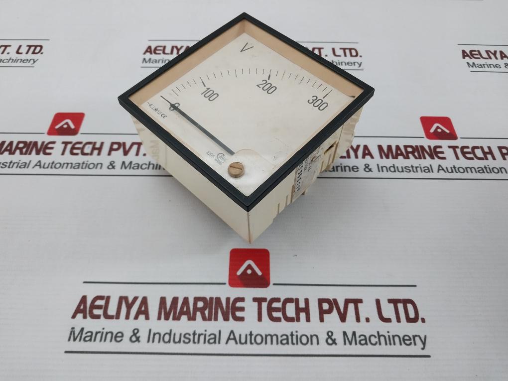 Cewe Iq96 Analog Voltmeter 0-300V