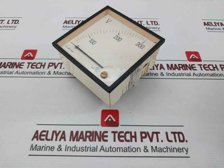 Cewe Iq96 Analog Voltmeter 0-300V
