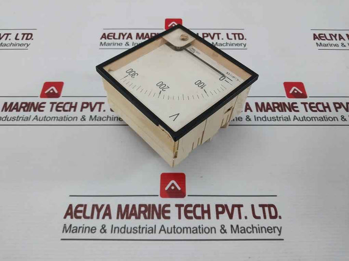 Cewe Iq96 Analog Voltmeter 0-300V