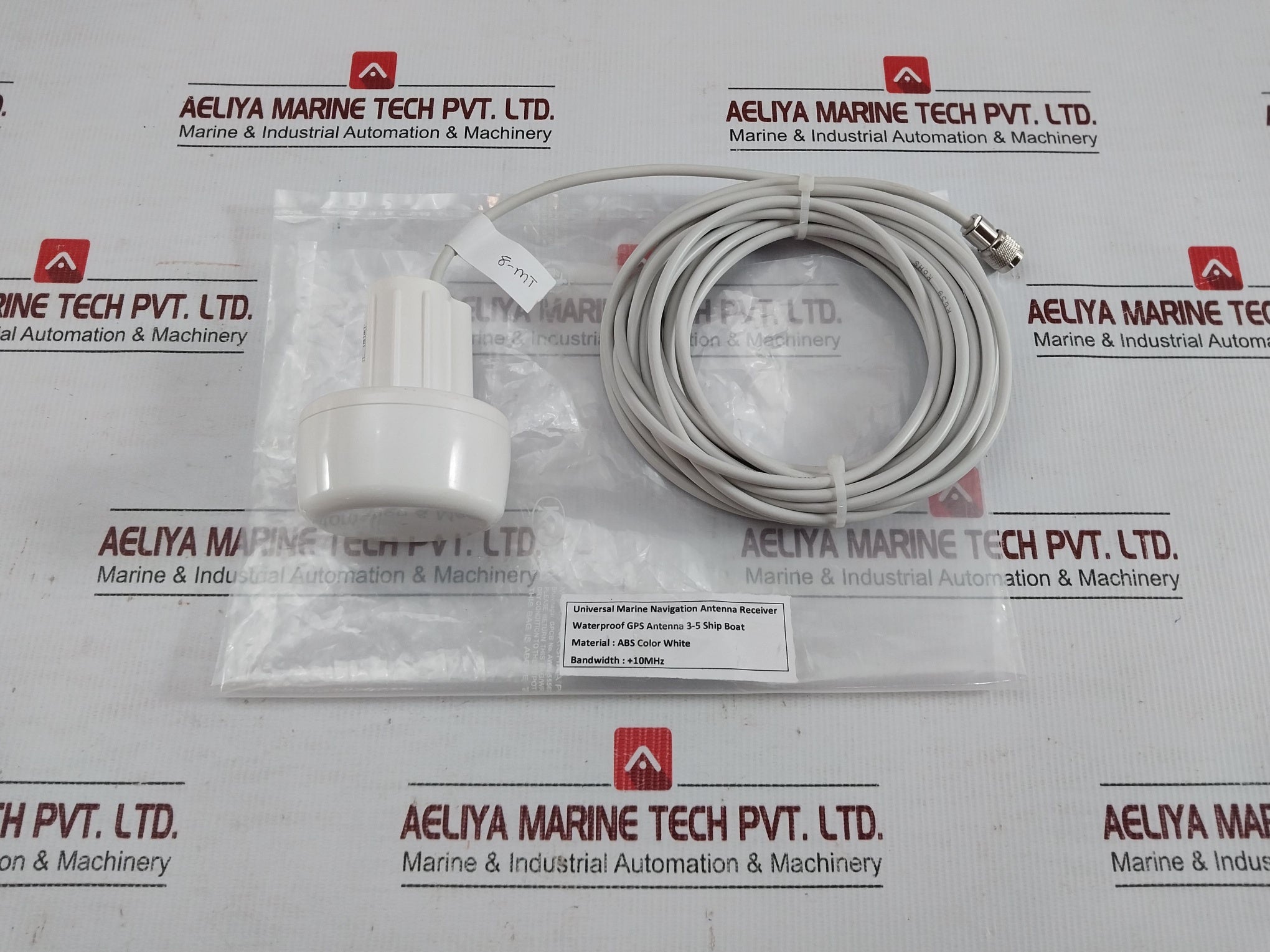 Chau-Giang-Universal-Marine-Navigation-Antenna-Receiver-1