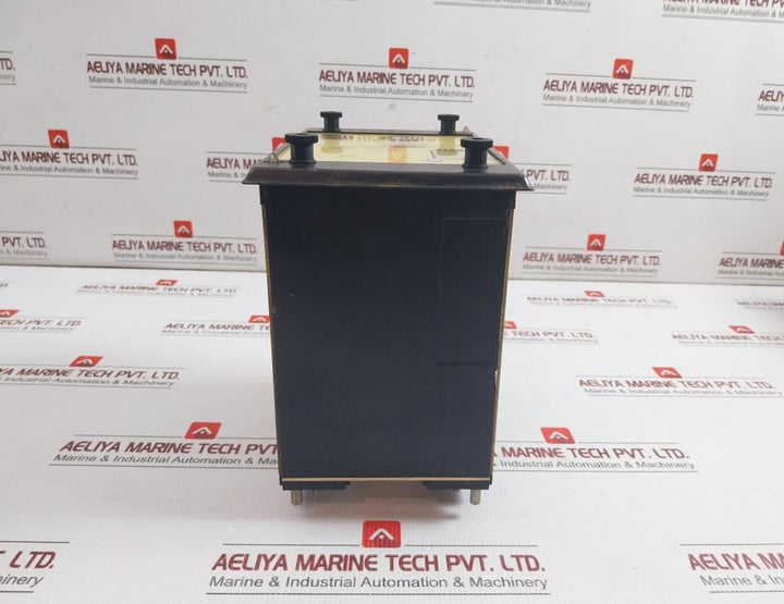 Check Synchronizing Relay Sts 7041 B/9848 Cee 110V