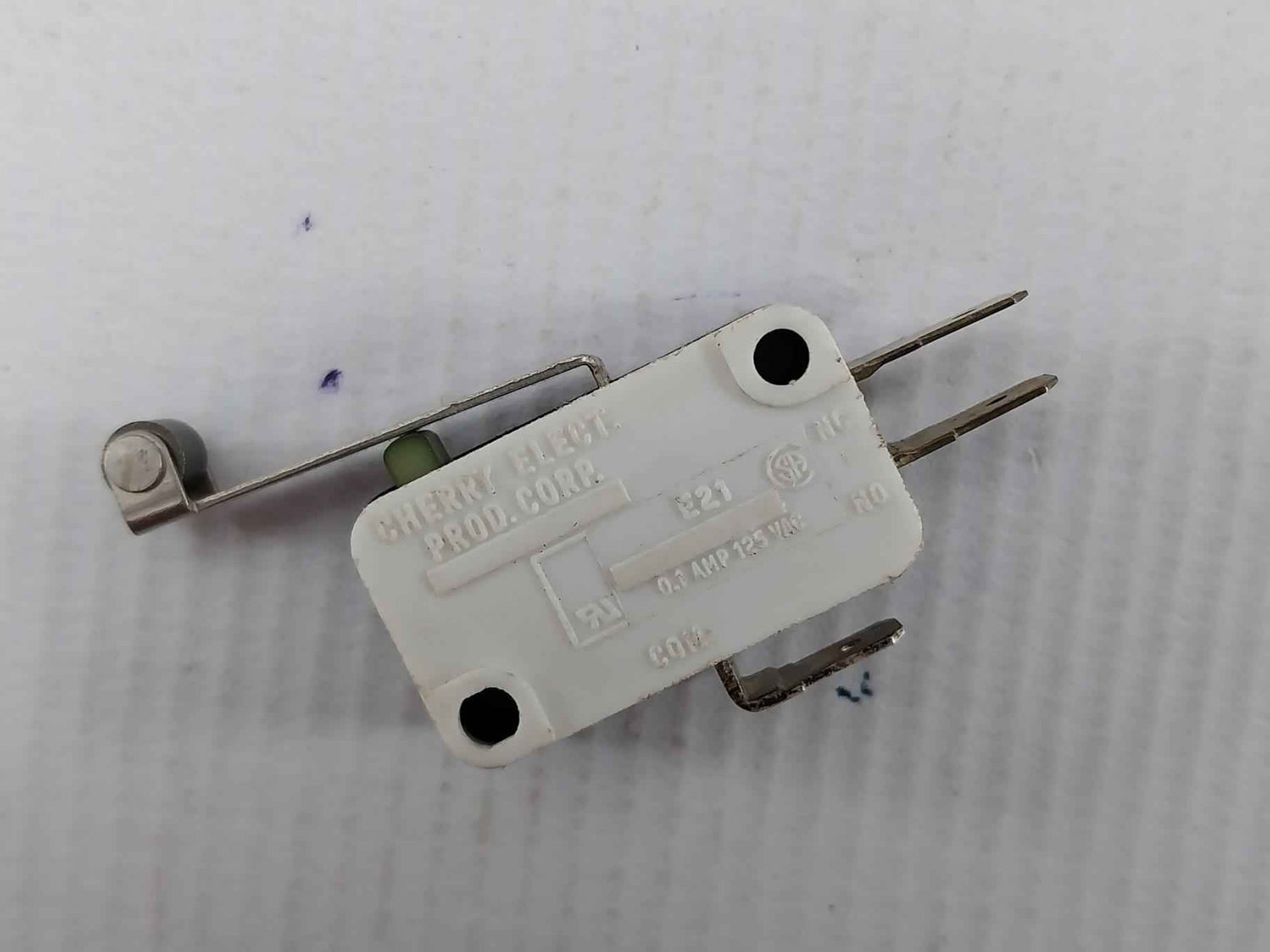 Cherry E21-50k Limit Switch 125v Ac,0.1 Amp