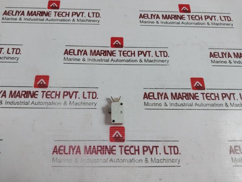 Cherry E33 Limit Micro Button Gate Switch 125-250Vac