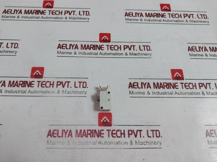 Cherry E33 Limit Micro Button Gate Switch 125-250Vac