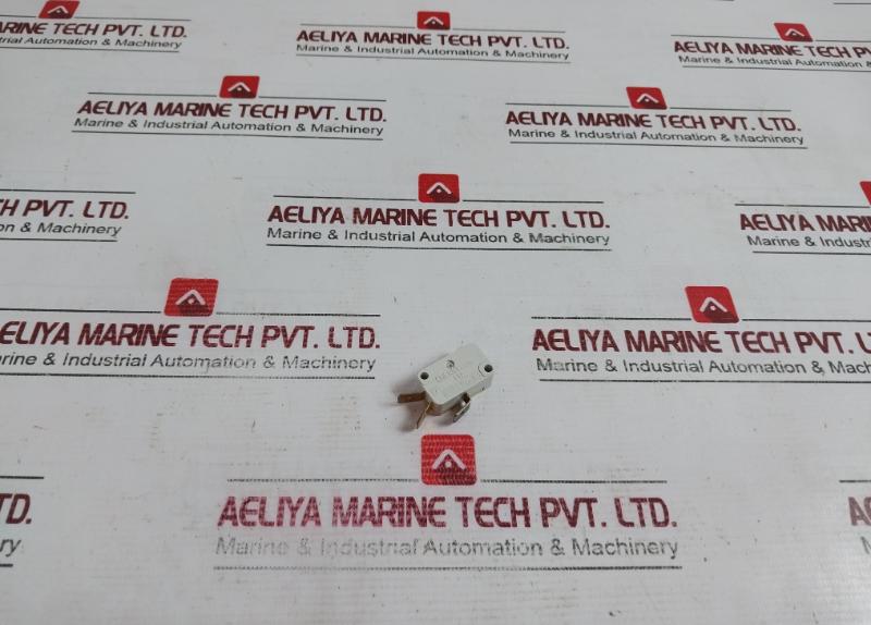 Cherry E33 Limit Micro Button Gate Switch 125-250Vac