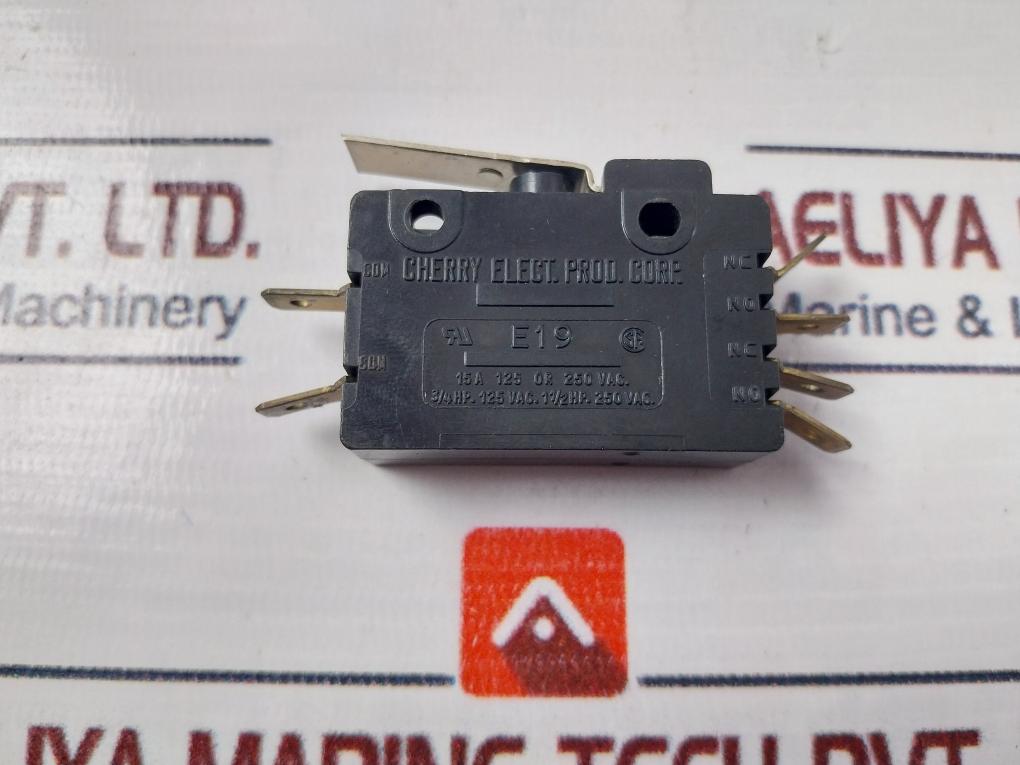 Cherry Elect E19 Limit Switch 15A 125 Or 250 Vac