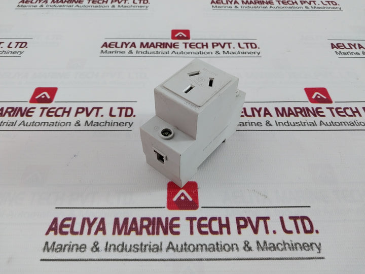 Chint Ac30-108 Socket Modular Electrical Box