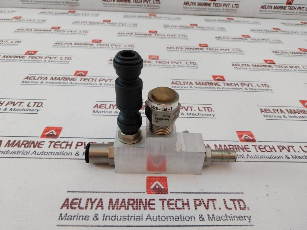 Circle Seal 532B-4M-5 Relief Valve A 5/14