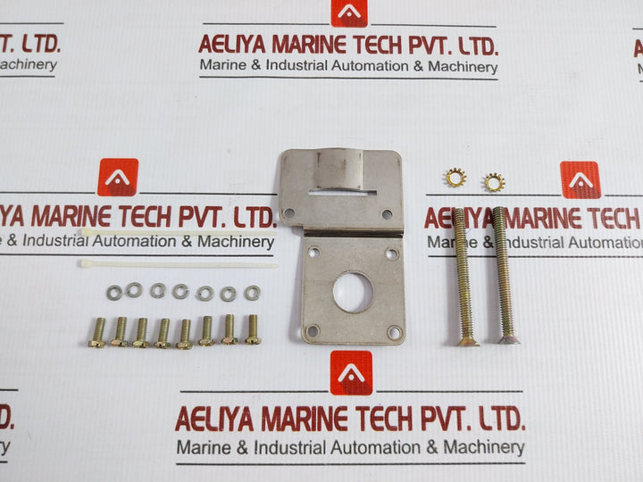 Circuit Breaker Electric Operator Assembly 120Vac 50/60H General Electric Spe120