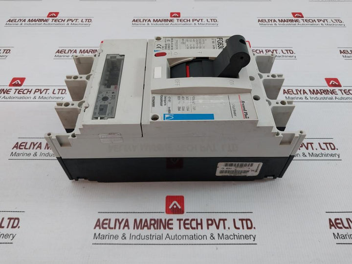 Circuit Breaker Fgn306F630Nf General Electric 50/60Hz 230/240V 85Ka