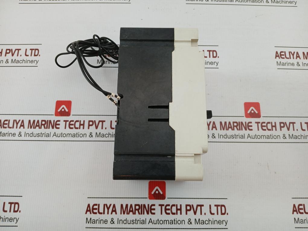 Circuit Breaker With Coil 3Vf3111-2Bq41-1Ga0 Siemens Uimp-8 Kv