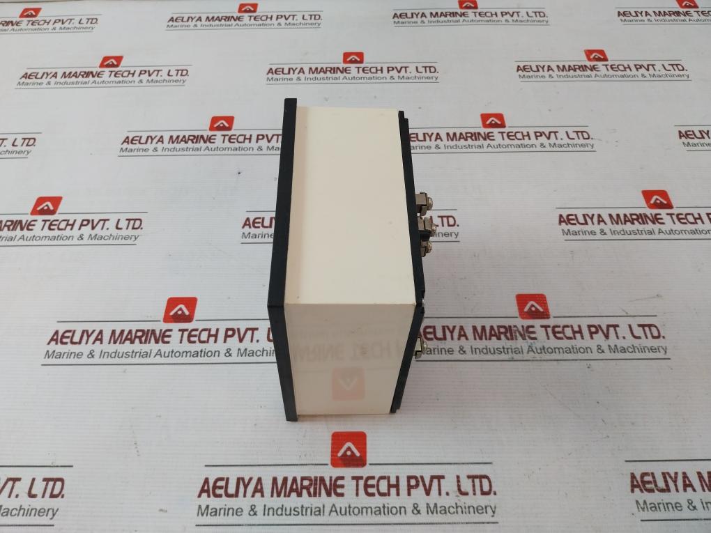 Circutor Wattmeter Wtc144A 2000/1A 450/110V 45-65 Hz 300V