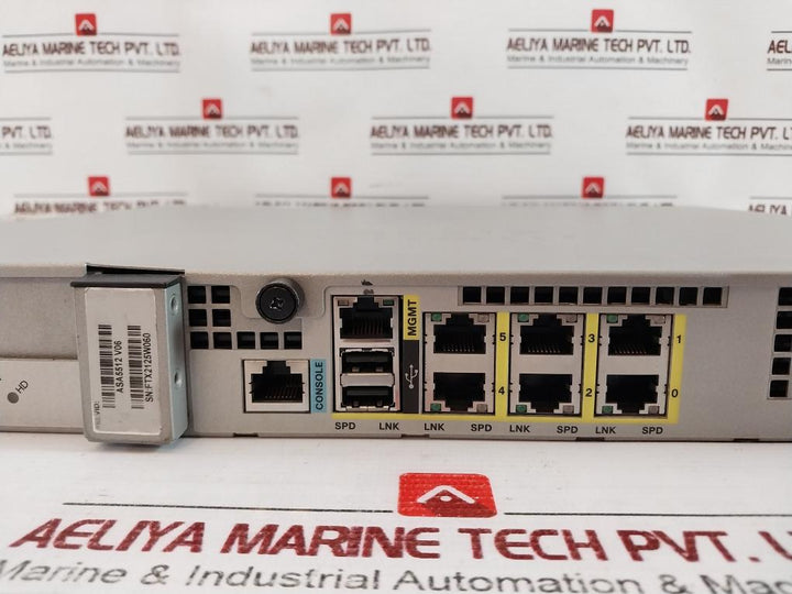 Cisco Asa5512-x Adaptive Security Appliance 100-240V 4.85A 50/60Hz