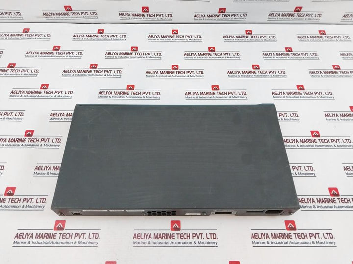 Cisco CATALYST 2960 Series 24 Port Switch WS-C2960-24TT-L 100-240V~ 1.3-0.8A