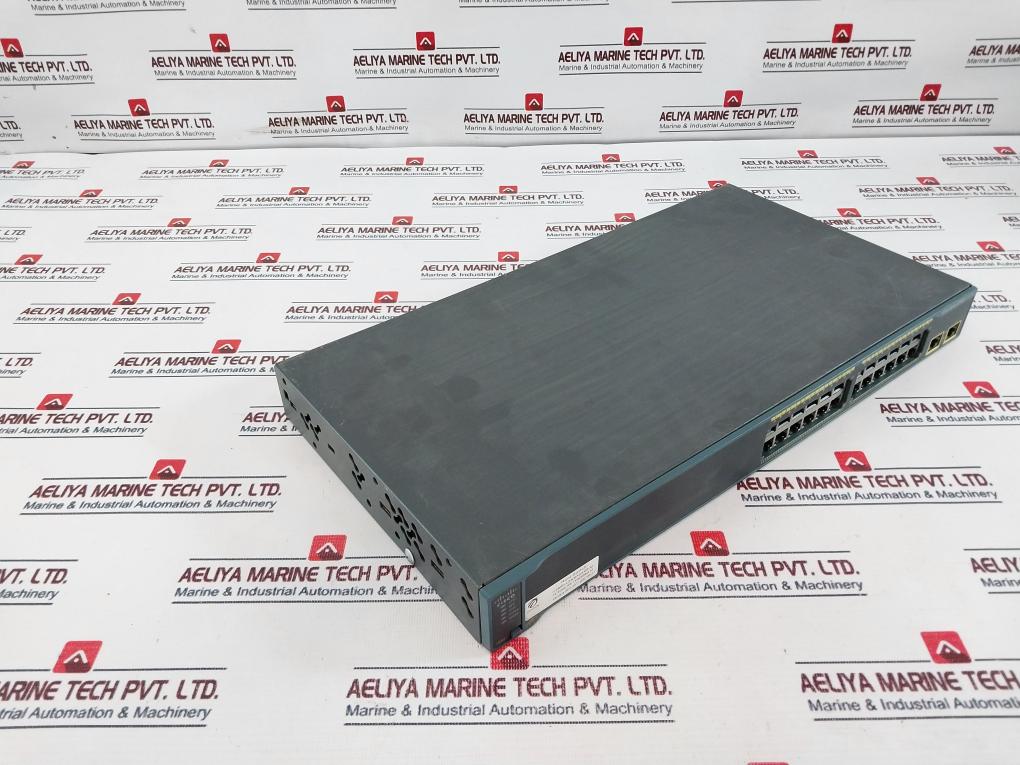 Cisco CATALYST 2960 Series 24 Port Switch WS-C2960-24TT-L 100-240V~ 1.3-0.8A